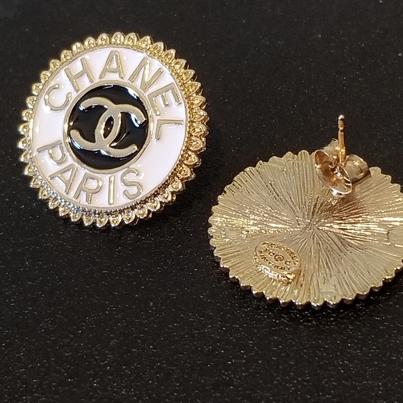 Chanel Gold Tone White Enamel Costume Double CC Earrings - Picture 3 of 9